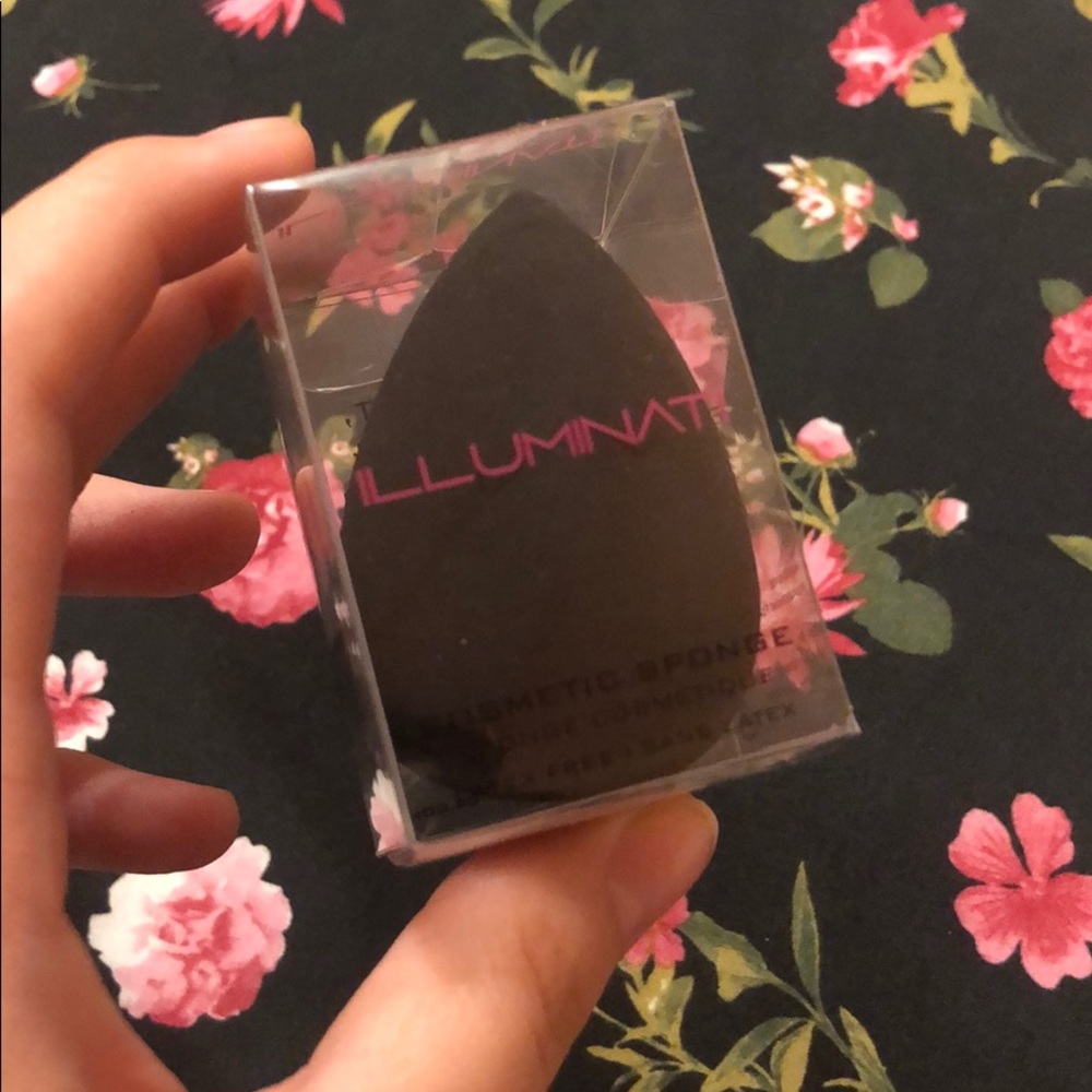 Cosmetic sponge by ILLUMINATI